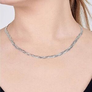 Modern Silver Twisted Chain Necklace